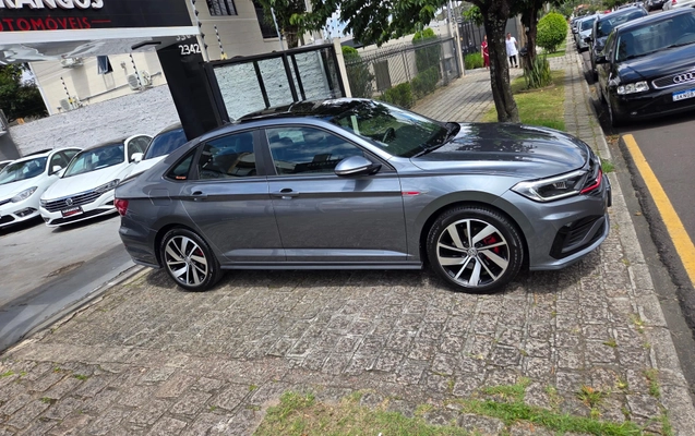 imagem-https://www.socarrao.com.br/sc-vehicle-images-prod/50057/1769989008334-7173854OR_1766089433_85_530.jpg