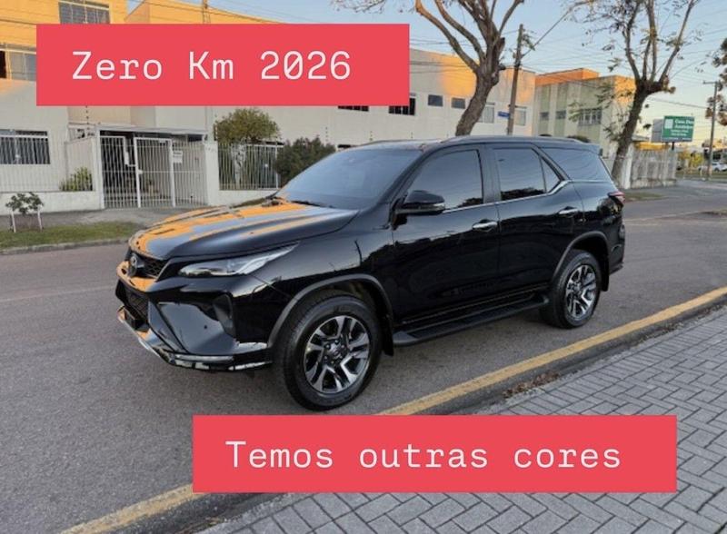 Toyota Hilux SW4 2026 Preto — foto 1 de 3