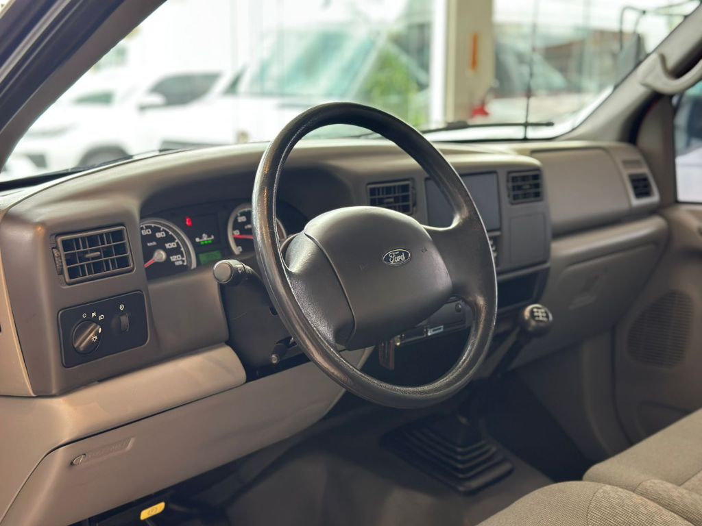 imagem-https://www.socarrao.com.br/sc-vehicle-images-prod/50421/1769989021009-7055697OR_1763378591_72_490.jpg