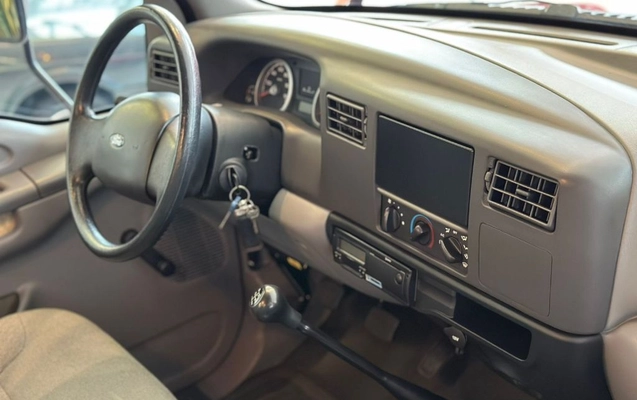 imagem-https://www.socarrao.com.br/sc-vehicle-images-prod/50421/1769989021009-7055697OR_1763378593_92_730.jpg