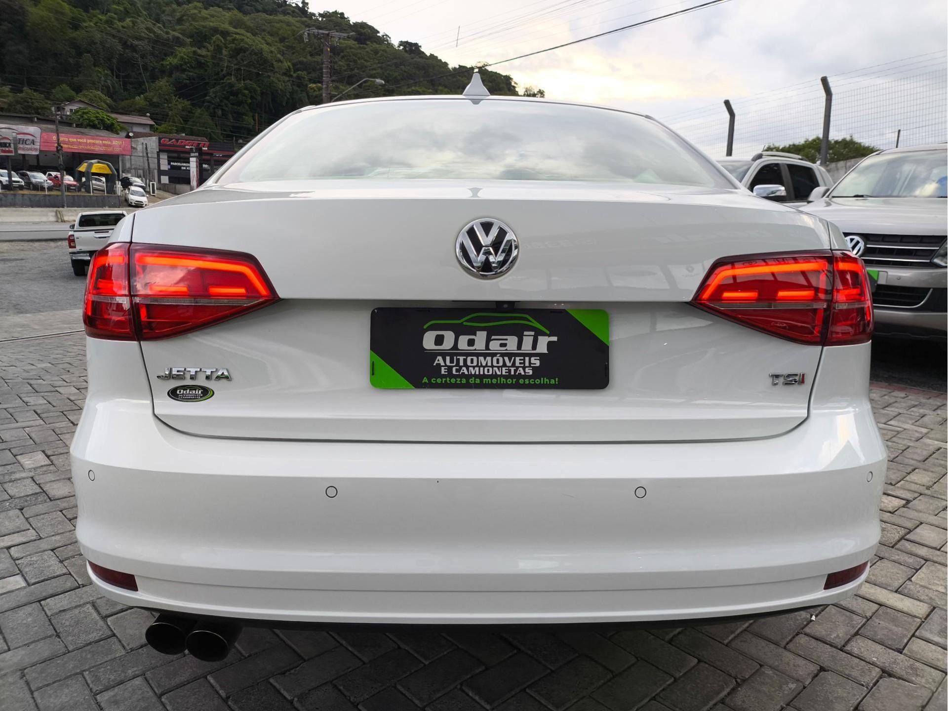 imagem-https://www.socarrao.com.br/sc-vehicle-images-prod/50442/1769989017317-6539108OR_1741968653_17_50.jpg