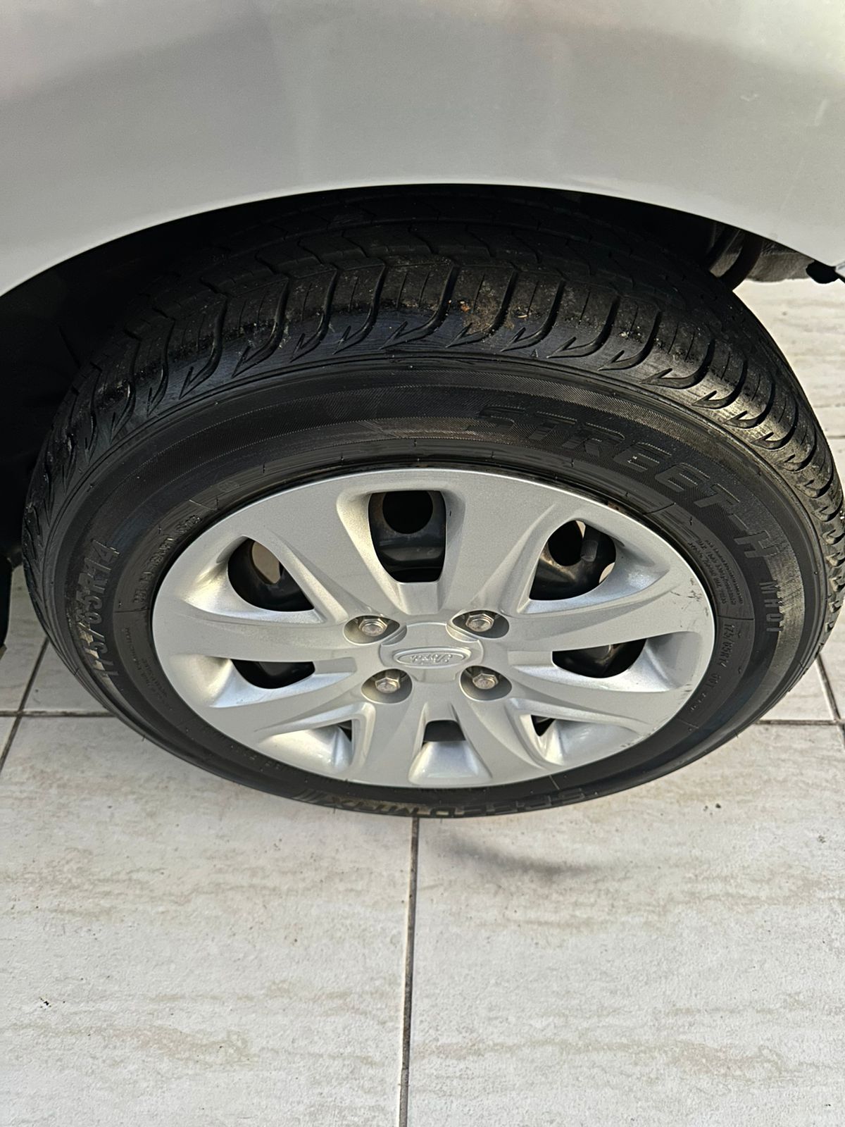 imagem-https://www.socarrao.com.br/sc-vehicle-images-prod/50465/1769989018283-6924045OR_1758629928_89_330.jpg