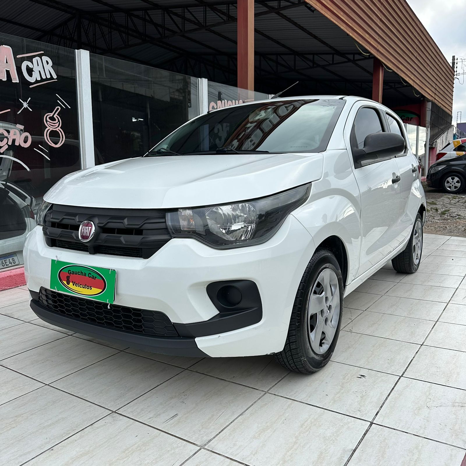 Fiat Mobi 2017 Branco — foto 1 de 3