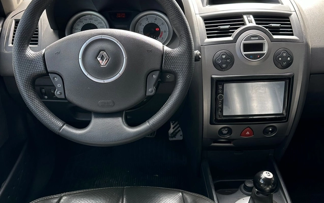 imagem-https://www.socarrao.com.br/sc-vehicle-images-prod/50487/1769989023408-7154273OR_1769541479_6_180.jpg