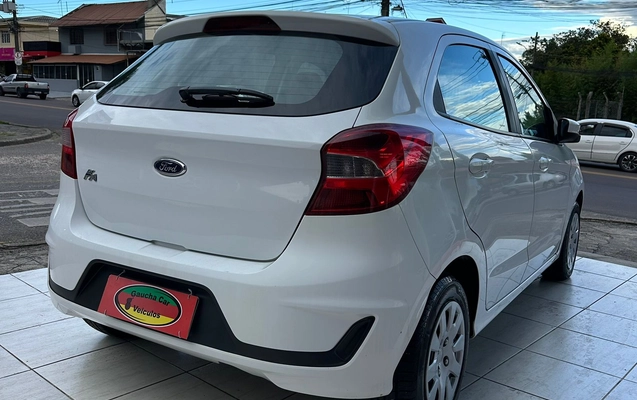 imagem-https://www.socarrao.com.br/sc-vehicle-images-prod/50493/1769989024632-7211940OR_1768409034_77_970.jpg
