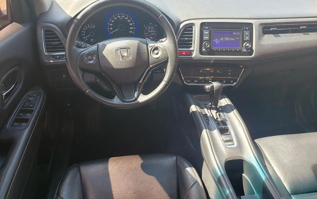 imagem-https://www.socarrao.com.br/sc-vehicle-images-prod/50540/1790780591607-7346572_7_B_733d93c334.jpeg