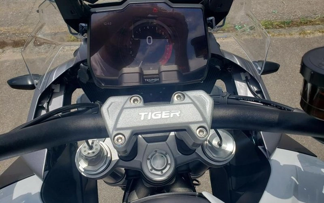 imagem-https://www.socarrao.com.br/sc-vehicle-images-prod/50546/1790780603433-7626560_2_B_e9ea094174.jpeg