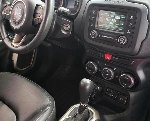 imagem-https://www.socarrao.com.br/sc-vehicle-images-prod/50550/1791303996714-7710829_6_B_e8f8fcc0d8.jpeg