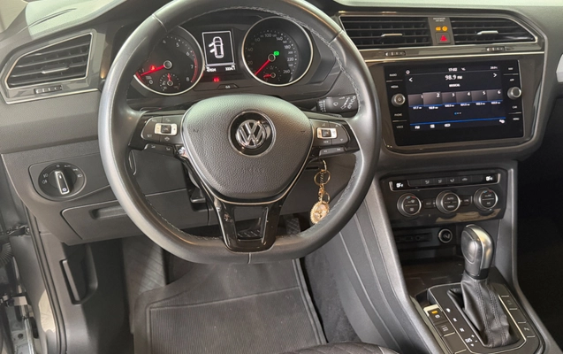 imagem-https://www.socarrao.com.br/sc-vehicle-images-prod/50554/1776456646306-74520893-b8dc-4eae-90ee-cdc1d811e9c2.jpg