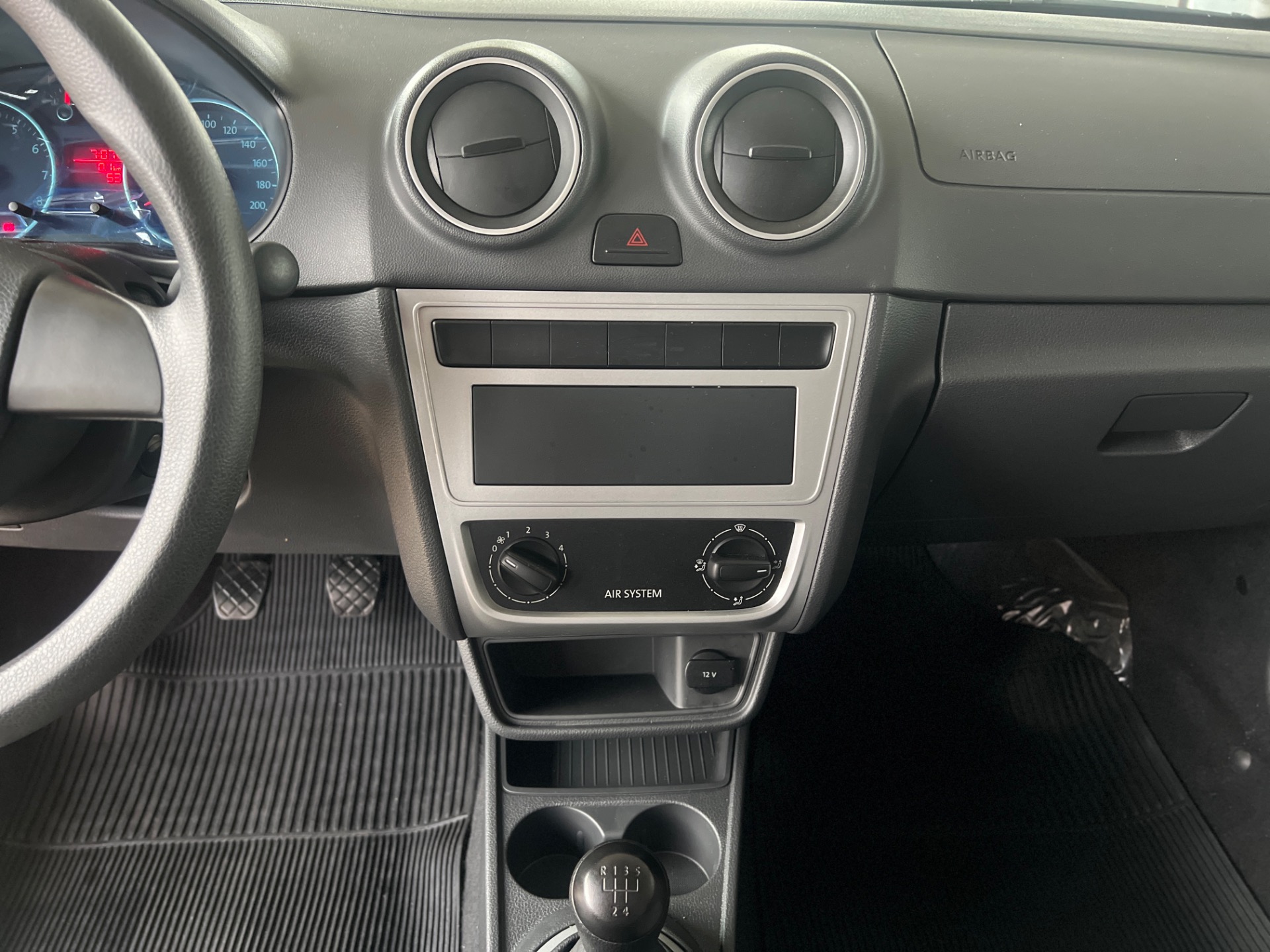imagem-https://www.socarrao.com.br/sc-vehicle-images-prod/50559/1769989020113-6793331OR_1759326206_38_60.jpg