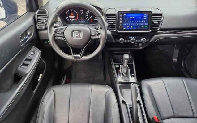 imagem-https://www.socarrao.com.br/sc-vehicle-images-prod/50594/1789493741780-7648428_1_B_c2b67916d5.jpeg