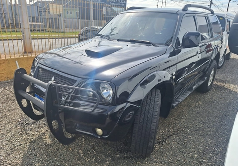 Mitsubishi Pajero 2007 Preto — foto 1 de 3