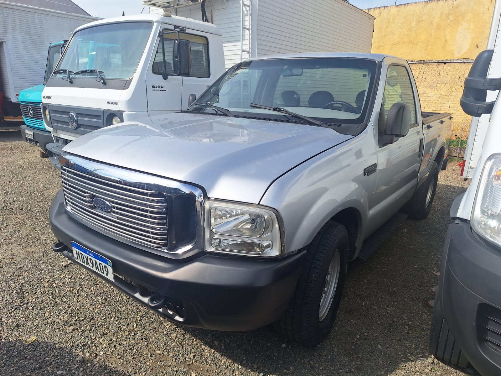 Ford F-250 XL 3.9 4x2 Diesel 2001 Cinza — foto 1 de 3