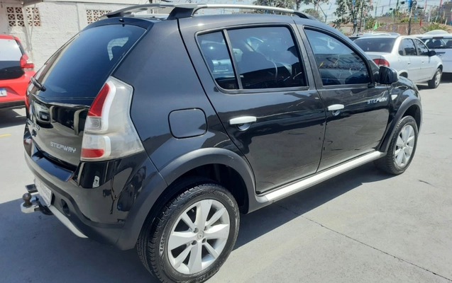 imagem-https://www.socarrao.com.br/sc-vehicle-images-prod/50904/1772728877670-MDQuanBlZw.jpeg