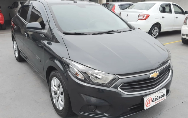 imagem-https://www.socarrao.com.br/sc-vehicle-images-prod/50911/1769989028340-7163209OR_1765909872_65_930.jpg