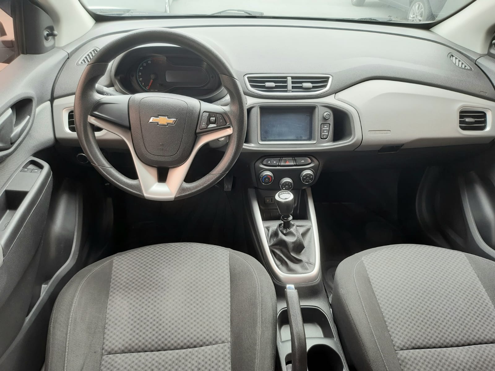 imagem-https://www.socarrao.com.br/sc-vehicle-images-prod/50911/1769989028340-7163209OR_1765909876_46_850.jpg