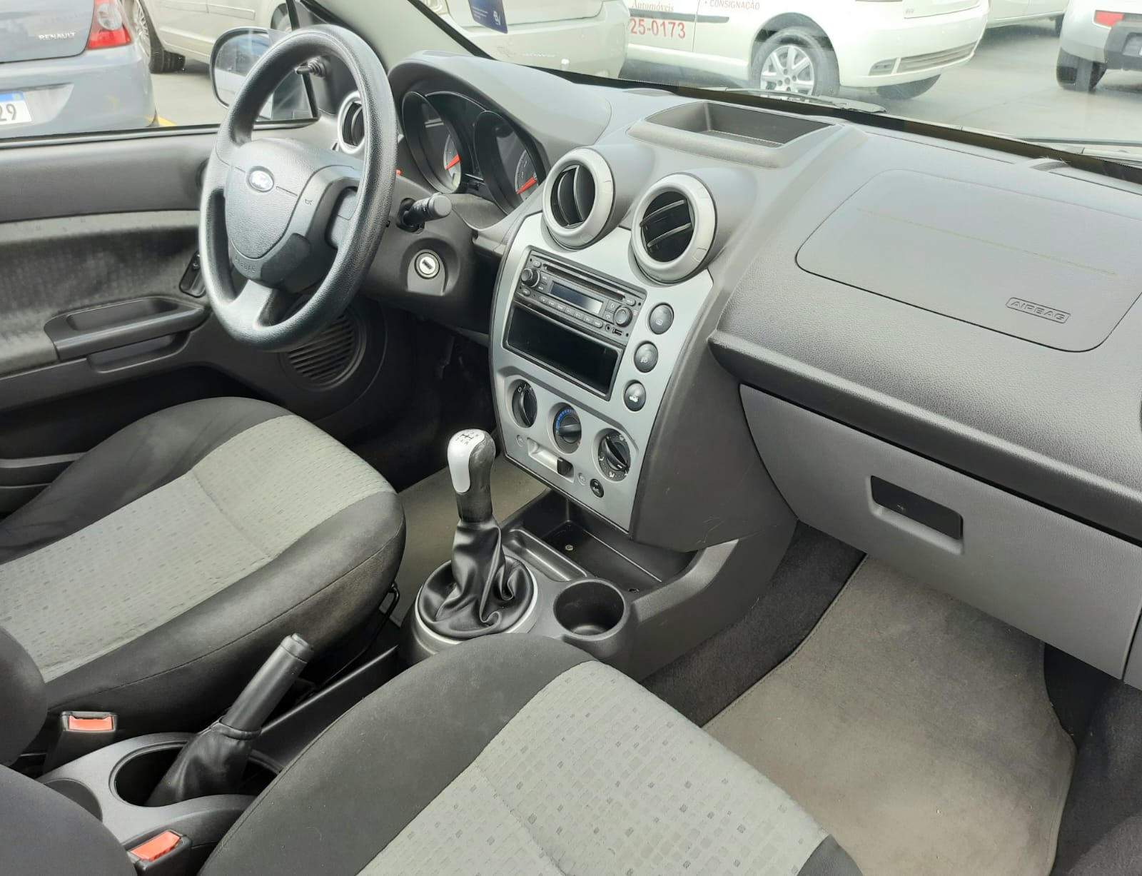 imagem-https://www.socarrao.com.br/sc-vehicle-images-prod/50927/1769989031602-7234117OR_1768919137_46_80.jpg