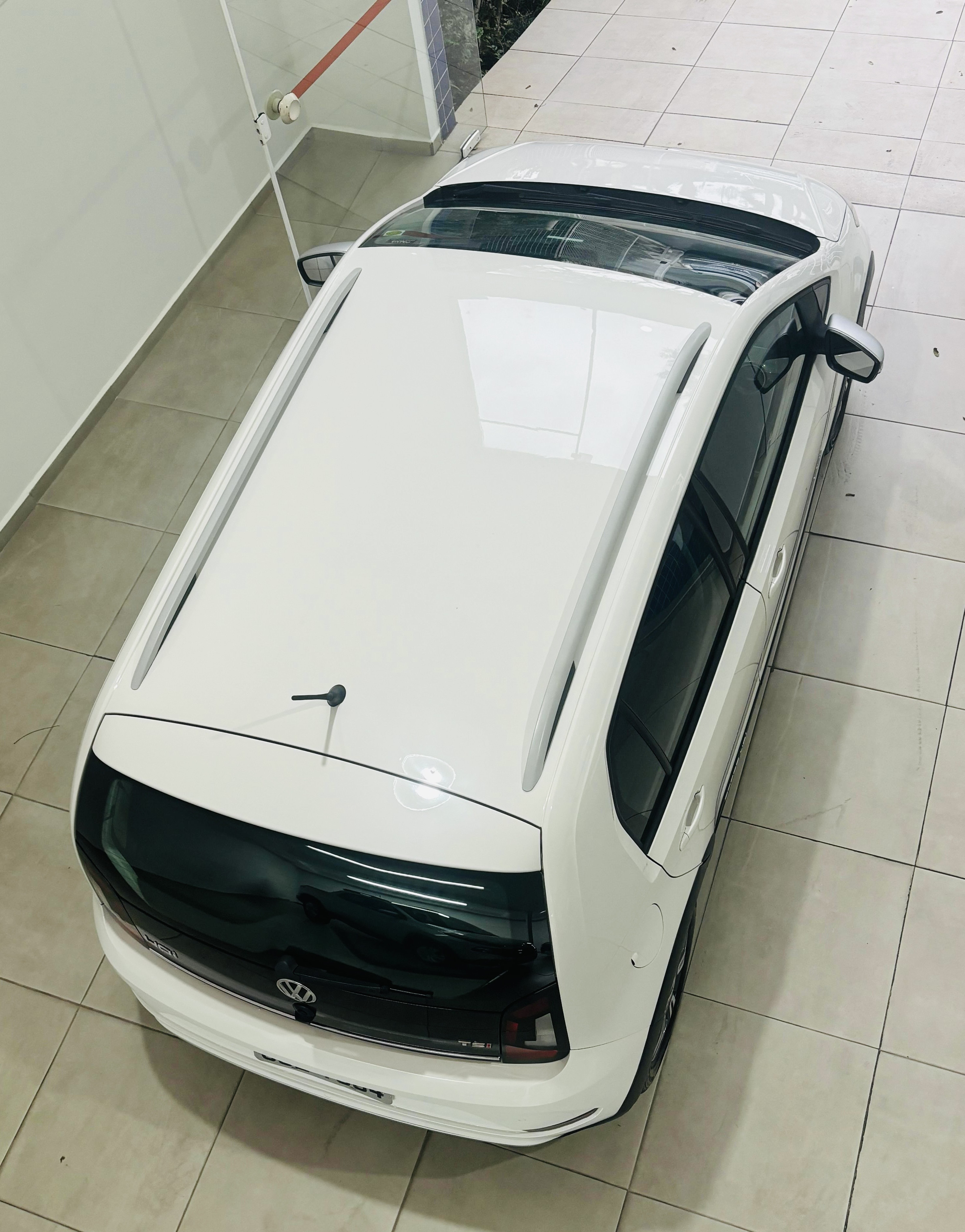imagem-https://www.socarrao.com.br/sc-vehicle-images-prod/50937/1769989027039-6732407OR_1750518790_21_900.jpg