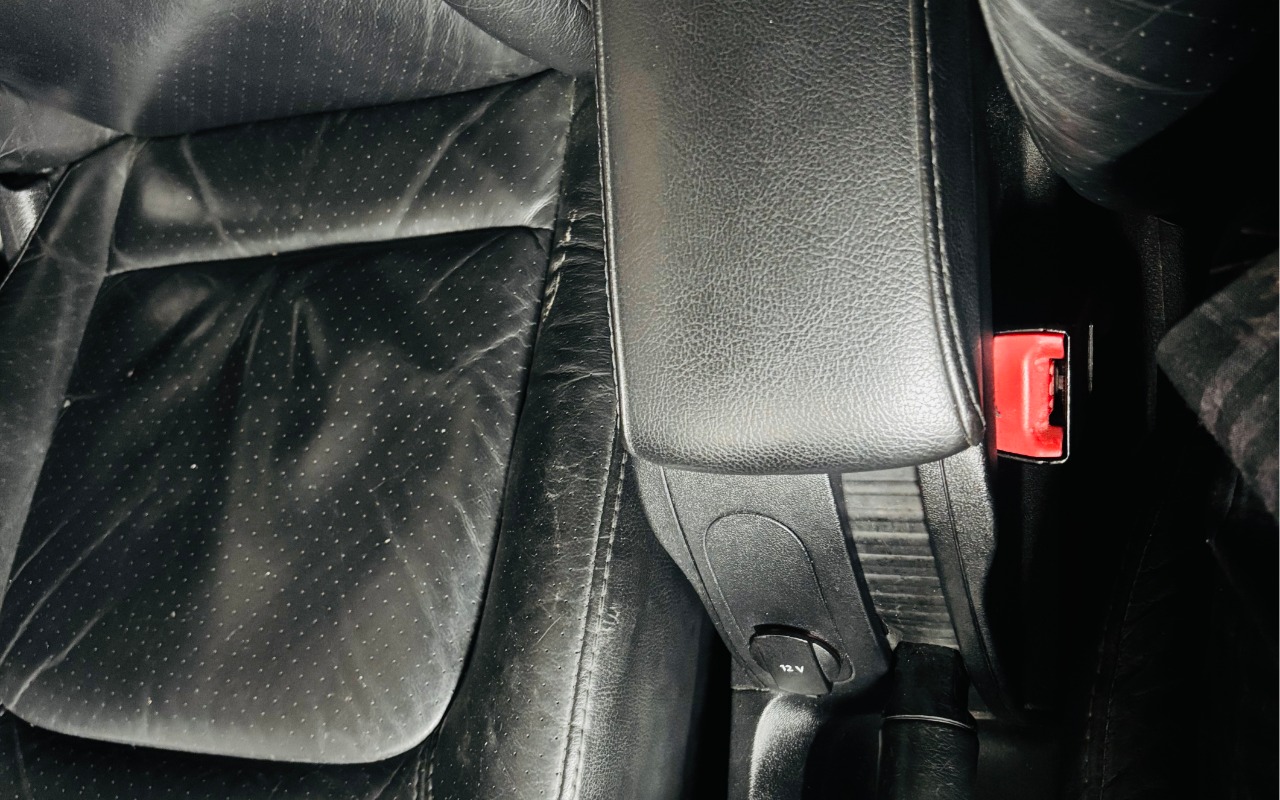 imagem-https://www.socarrao.com.br/sc-vehicle-images-prod/50949/1778004957008-NTFpNC5qcGc.jpg