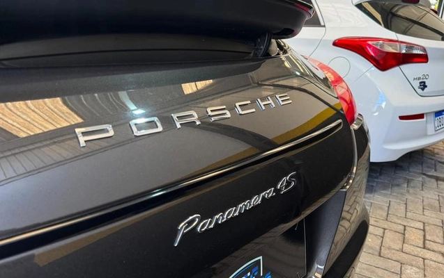 imagem-https://www.socarrao.com.br/sc-vehicle-images-prod/5113/1788454670499-7690282_19_B_8aea735401.jpeg