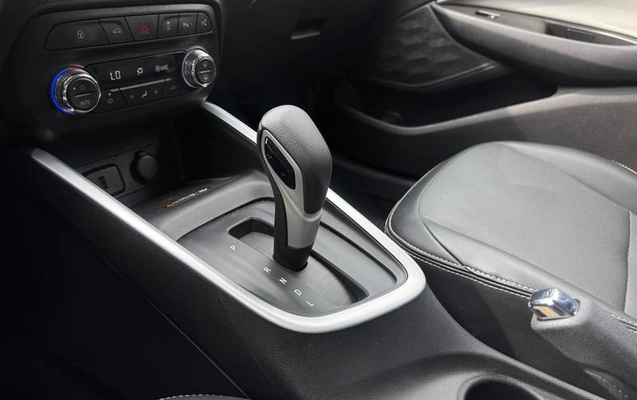 imagem-https://www.socarrao.com.br/sc-vehicle-images-prod/5119/1791916091648-7726995_8_B_e96bd9d1b7.jpeg