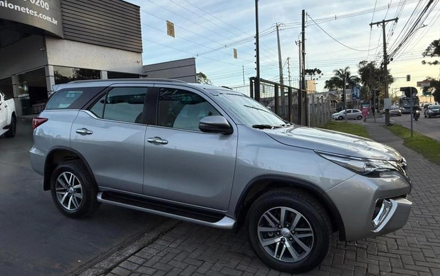 imagem-https://www.socarrao.com.br/sc-vehicle-images-prod/51433/1784227069412-7073156_8_B_76baf4c190.jpeg