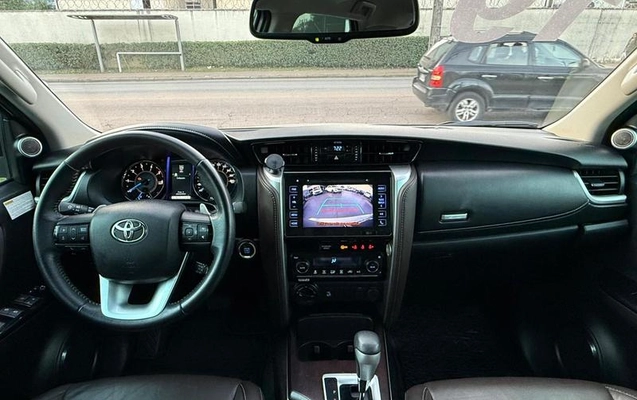 imagem-https://www.socarrao.com.br/sc-vehicle-images-prod/51433/1784227069509-7073156_8_B_e6dc4b314a.jpeg