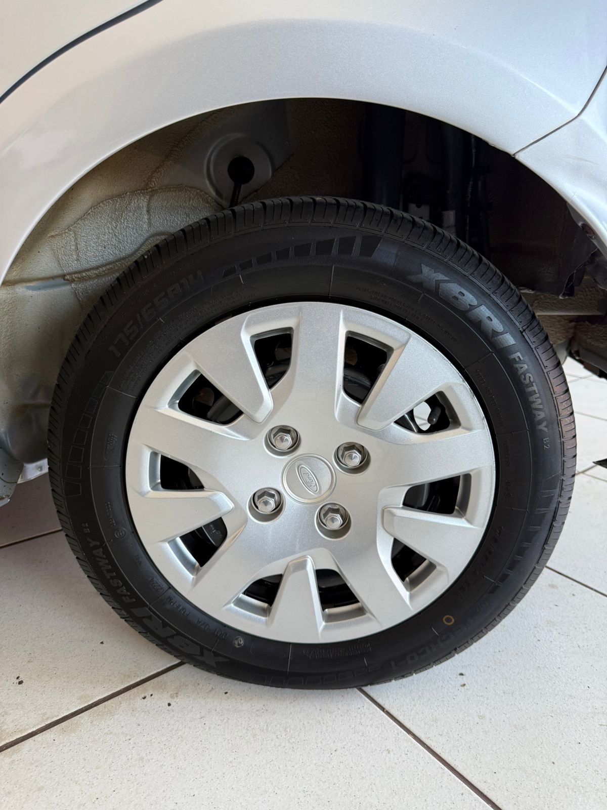 imagem-https://www.socarrao.com.br/sc-vehicle-images-prod/51473/1769989035761-7087451OR_1764169067_2_960.jpg