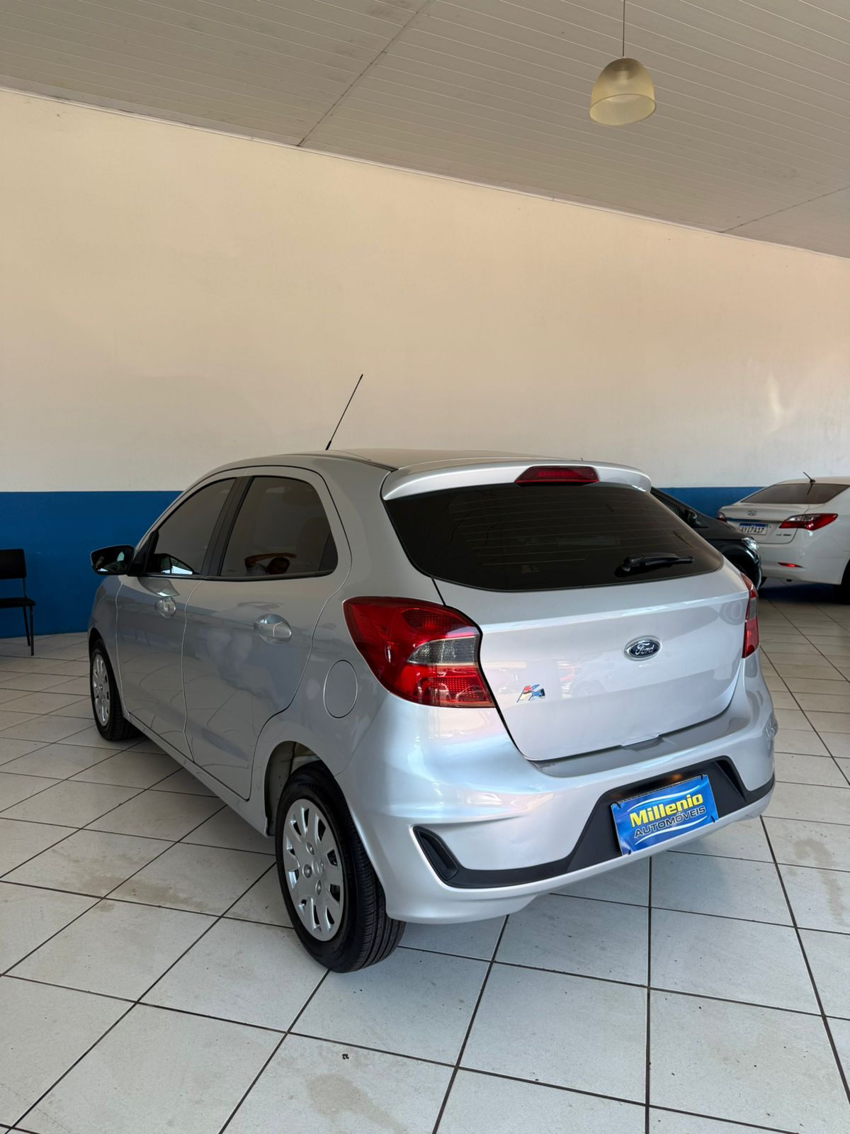 imagem-https://www.socarrao.com.br/sc-vehicle-images-prod/51473/1769989035761-7087451OR_1764169072_95_900.jpg