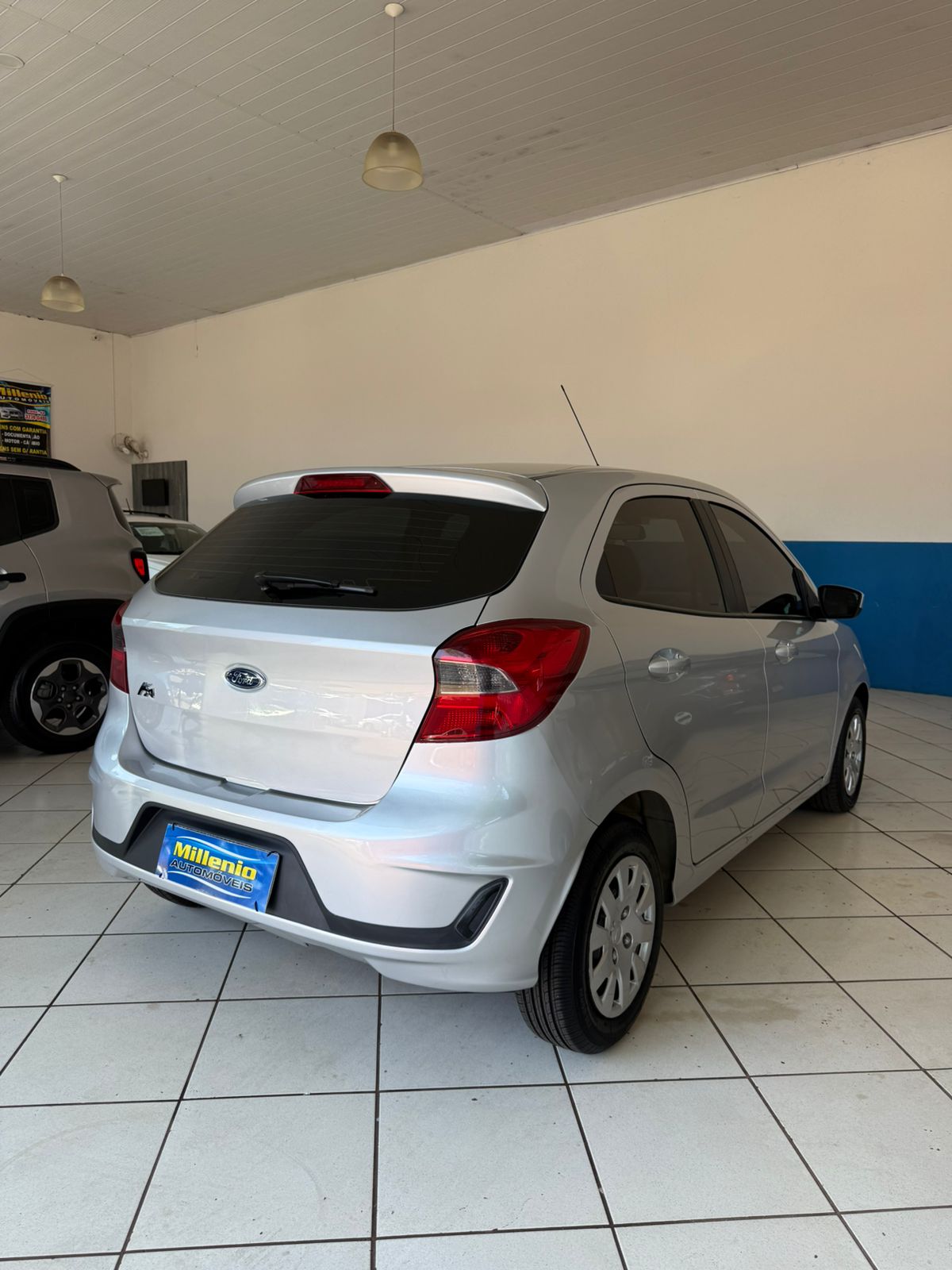 imagem-https://www.socarrao.com.br/sc-vehicle-images-prod/51473/1769989035761-7087451OR_1764169073_93_380.jpg