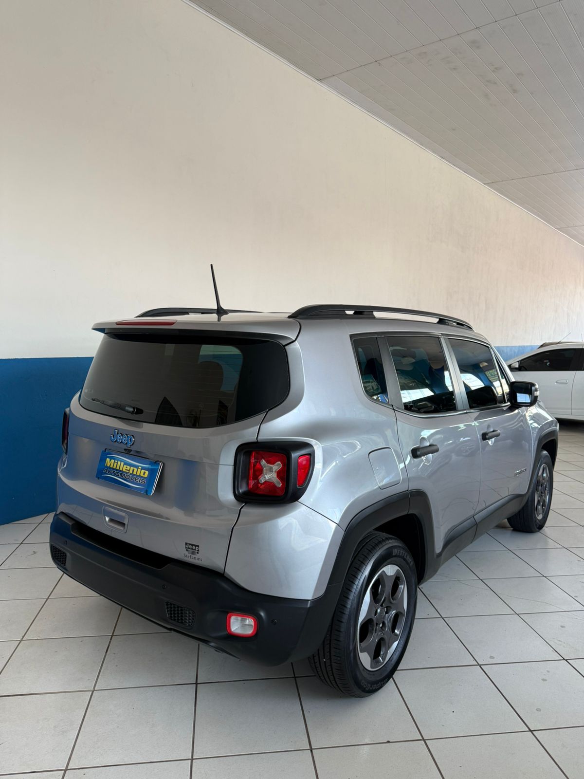imagem-https://www.socarrao.com.br/sc-vehicle-images-prod/51474/1769989035930-7087459OR_1764169290_53_640.jpg
