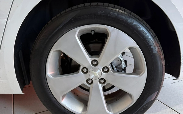imagem-https://www.socarrao.com.br/sc-vehicle-images-prod/51475/1769989036107-7087464OR_1764169466_87_300.jpg