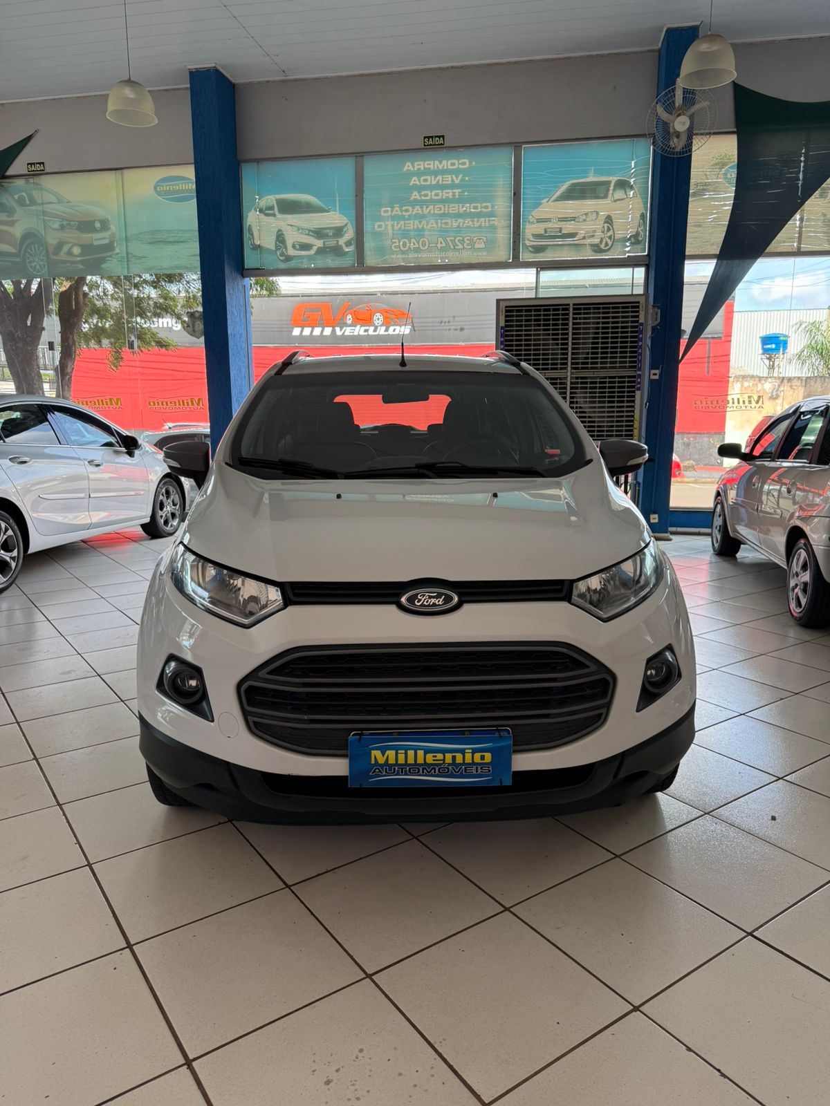 Ford EcoSport FREESTYLE 1.6 16V Flex 5p na cor Branco em Sarandi / PR - 51476