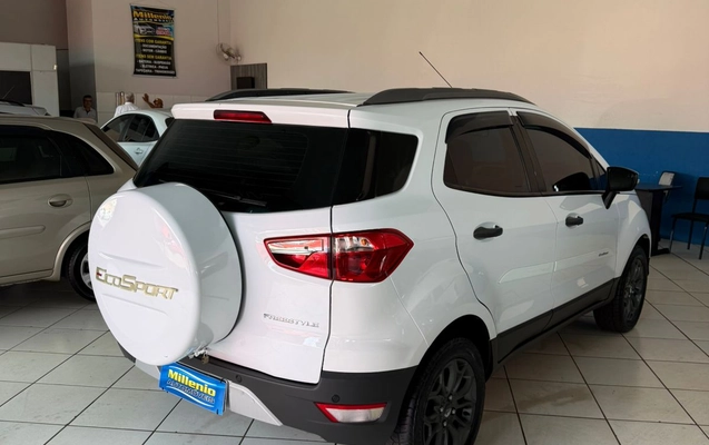 imagem-https://www.socarrao.com.br/sc-vehicle-images-prod/51476/1769989036324-7158361OR_1765802393_58_430.jpg