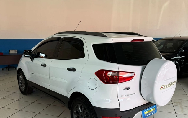 imagem-https://www.socarrao.com.br/sc-vehicle-images-prod/51476/1769989036324-7158361OR_1765802394_79_430.jpg