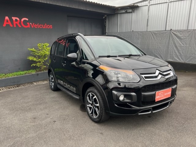 Citroën C3 Aircross TENDANCE 1.6 Flex 16V 5p Mec. na cor Preto em Curitiba / PR - 51532