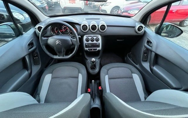 imagem-https://www.socarrao.com.br/sc-vehicle-images-prod/51539/1769989040635-6222752OR_1728058402_56_180.jpg