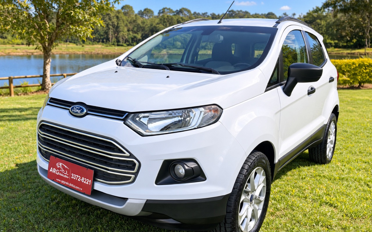 Ford EcoSport 2013 Branco — foto 1 de 3
