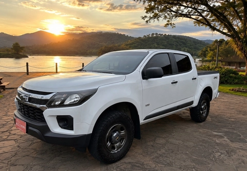 Chevrolet S10 2021 Branco — foto 1 de 3