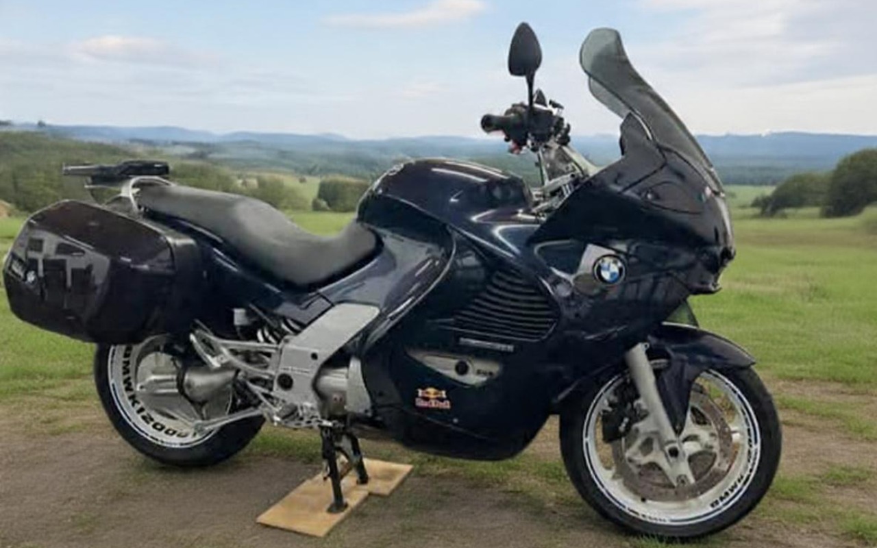 BMW K 1200 GT  na cor Azul em Curitiba / PR - 51556