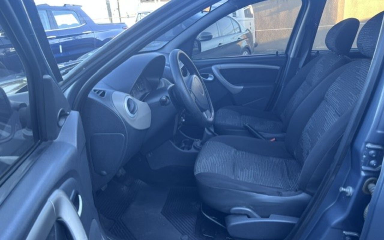 imagem-https://www.socarrao.com.br/sc-vehicle-images-prod/51559/1787344905979-YjIxMzVlNzQtYmI4OC00NGI3LTgxNGYtMTlhMWZjOWYzMzYzLmpwZw.jpg