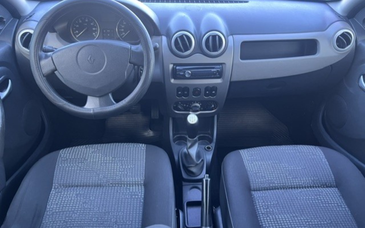 imagem-https://www.socarrao.com.br/sc-vehicle-images-prod/51559/1787344906246-YzliZDExNDEtZTdmMS00MjZhLWI4MDktYzVhY2Q4ODMzMWExLmpwZw.jpg