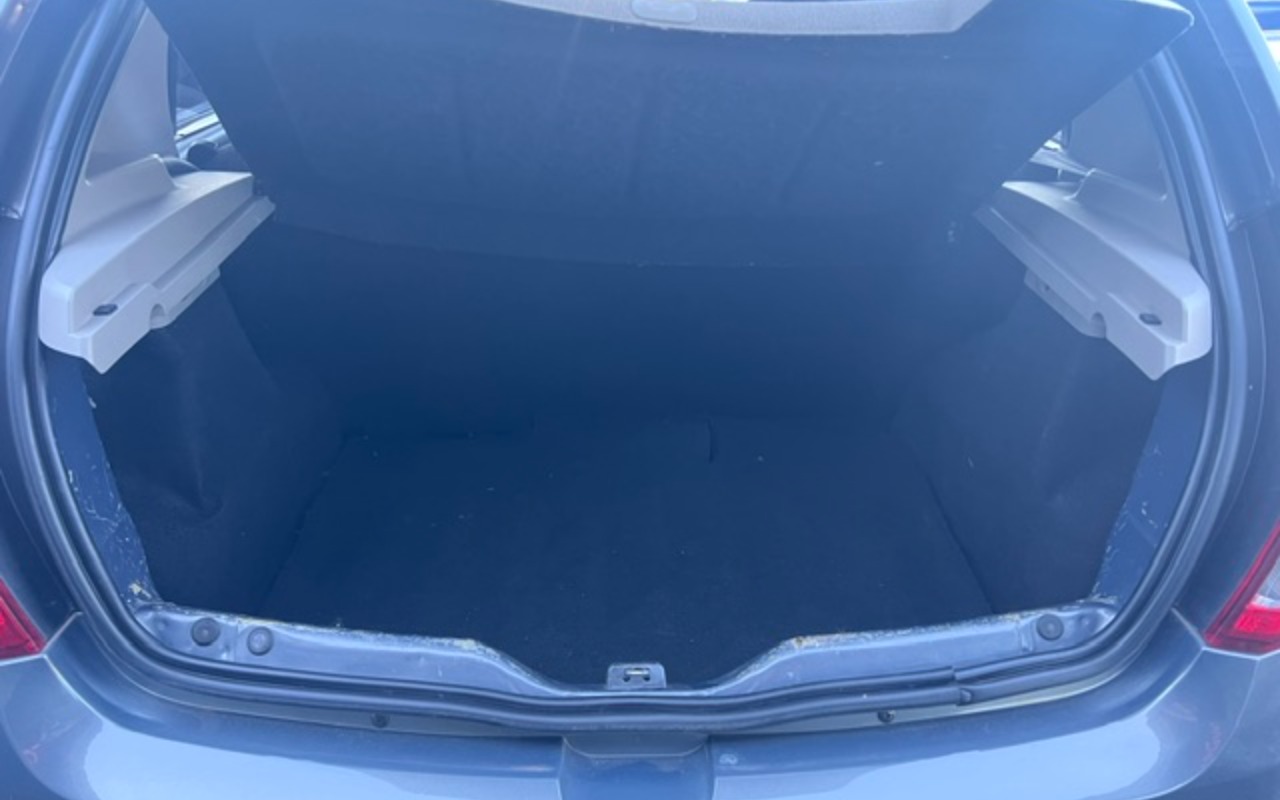 imagem-https://www.socarrao.com.br/sc-vehicle-images-prod/51559/1787344906917-M2NhM2U4N2YtOTU4YS00NWEwLWEzNjktMWFhY2NlOTIzMTMwLmpwZw.jpg