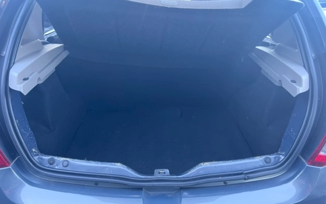 imagem-https://www.socarrao.com.br/sc-vehicle-images-prod/51559/1787344906917-M2NhM2U4N2YtOTU4YS00NWEwLWEzNjktMWFhY2NlOTIzMTMwLmpwZw.jpg