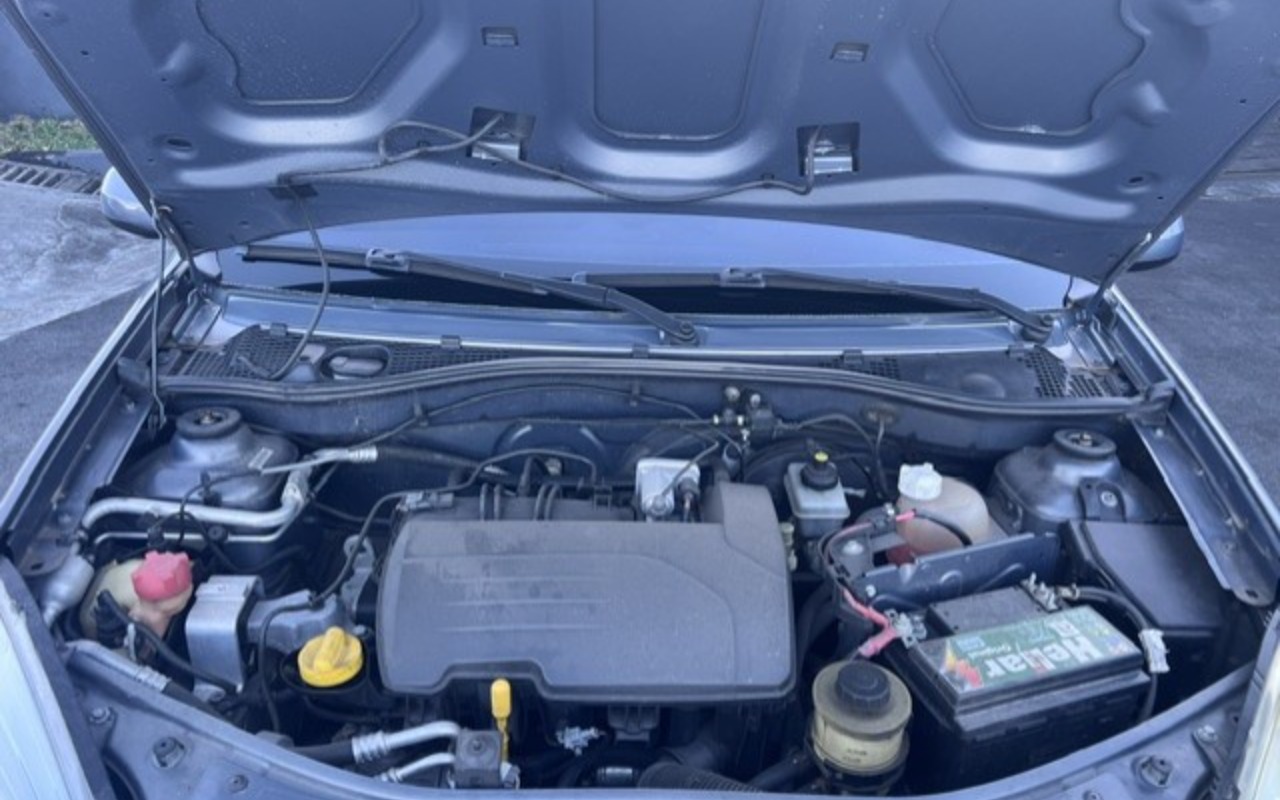imagem-https://www.socarrao.com.br/sc-vehicle-images-prod/51559/1787344907009-NzE3NjRkYTItMGIxMy00ODJlLTgxNzktM2E1OGQ1MTU4Njg3LmpwZw.jpg