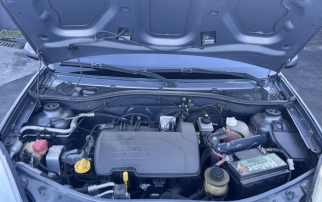 imagem-https://www.socarrao.com.br/sc-vehicle-images-prod/51559/1787344907009-NzE3NjRkYTItMGIxMy00ODJlLTgxNzktM2E1OGQ1MTU4Njg3LmpwZw.jpg