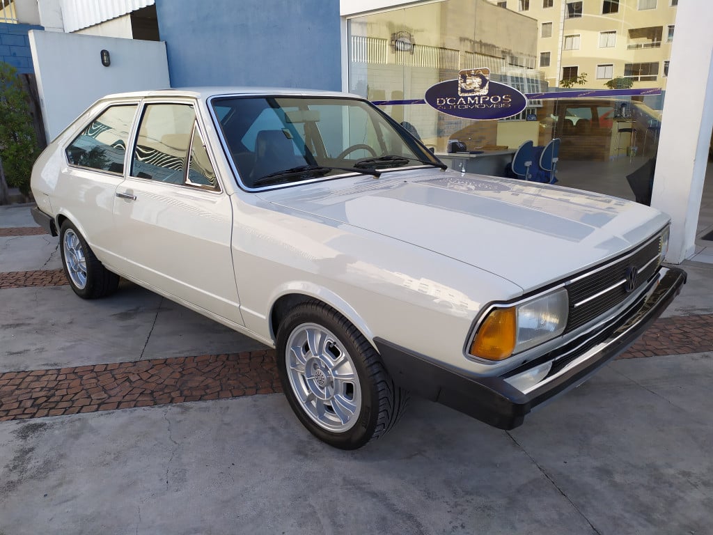 Volkswagen Passat 1979 Branco — foto 1 de 3