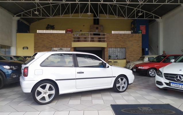 imagem-https://www.socarrao.com.br/sc-vehicle-images-prod/51564/1779537857664-vehicle_image_1746883369_67f287955c16e9ac3f168e8302e45a22.jpeg