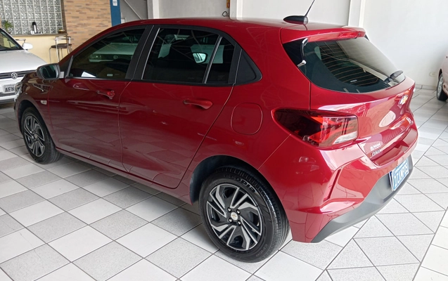 imagem-https://www.socarrao.com.br/sc-vehicle-images-prod/51565/1787227626228-vehicle_image_1749230014_11d4b07f443b4b7acb94c74815304ec7.jpeg