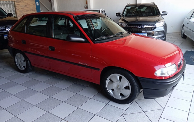 imagem-https://www.socarrao.com.br/sc-vehicle-images-prod/51566/1779738624187-vehicle_image_1751920931_9f318495f39c22eef9ef85aadcab9ae3.jpeg